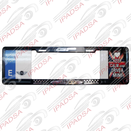 MARCO DE PLACA EUROPEO UNIVERSAL - NEGRO