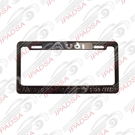 MARCO DE PLACA AMERICANO AUDI - NEGRO
