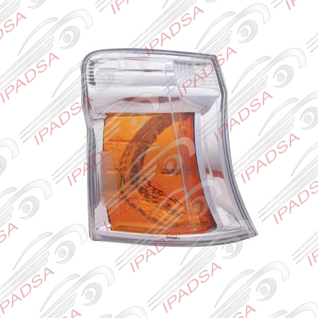 CUARTO NISSAN URVAN 2007 - 2013 AMBAR/CRISTAL CON DERECHA