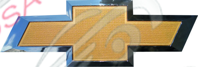 EMBLEMA CHEVROLET CHEYENNE/SILVERADO 2014 - 2016 CROMADO